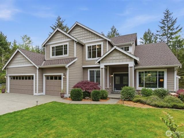 House for sale in Seabeck, Washington