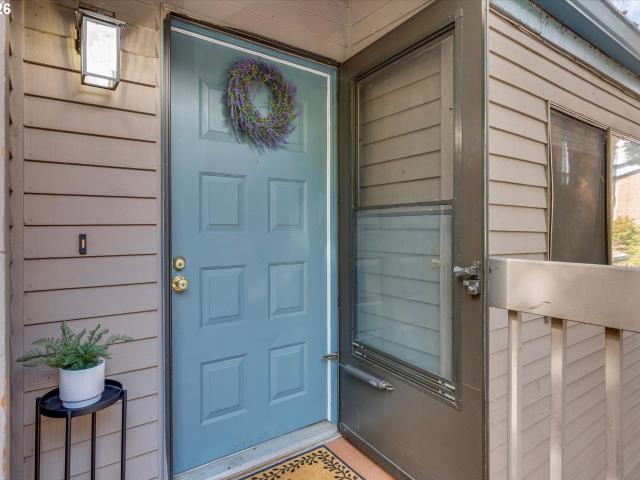 Condo for sale in Oregonia