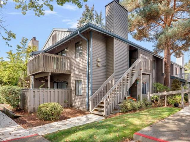 Condo for sale in Oregonia