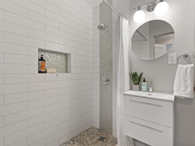 Apartment for rent in Lawndale, California