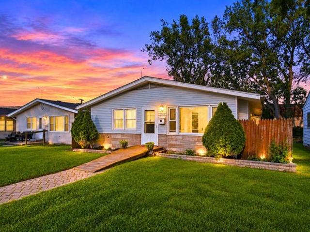 House for sale in Posen, Illinois