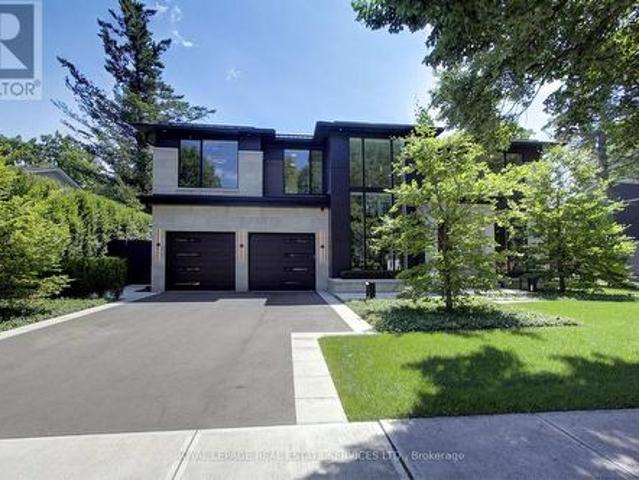 House for sale in Oakville, Ontario