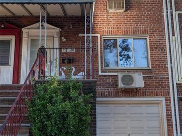 House for sale in Kew Gardens, New York