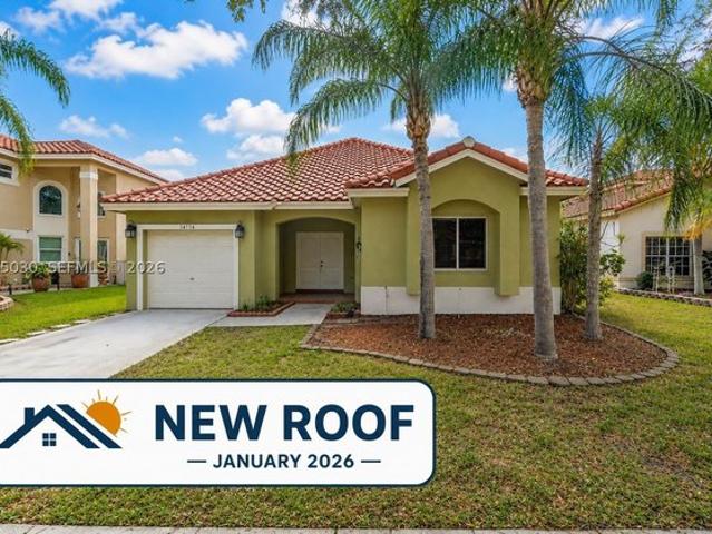 House for sale in Davie, Florida