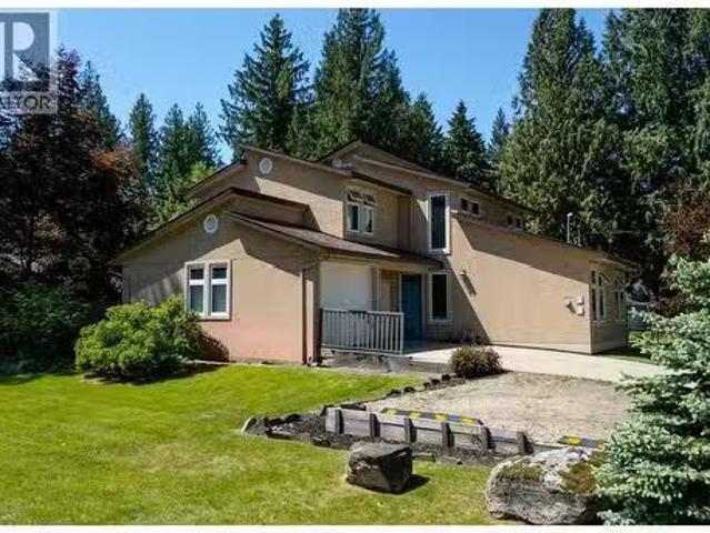 House for sale in Revelstoke, British Columbia