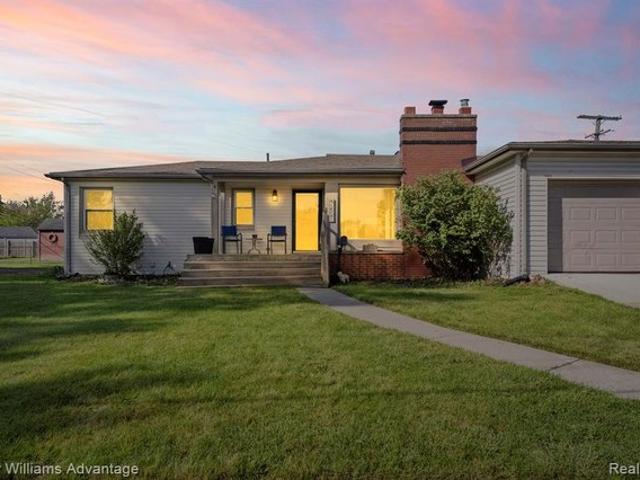 House for sale in Allen Park, Michigan