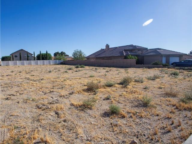 Land for sale in Helendale, California
