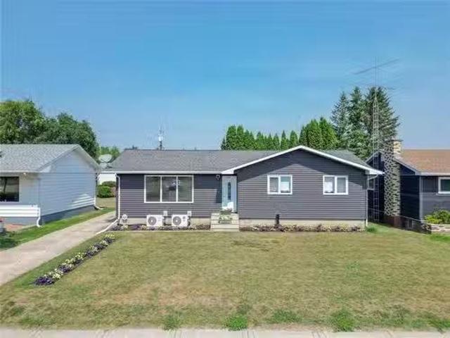 House for sale in Swan River, Manitoba
