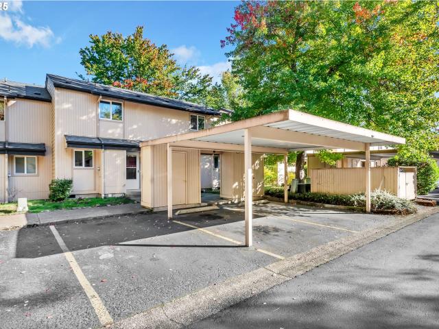 Condo for sale in Eugene, Oregon