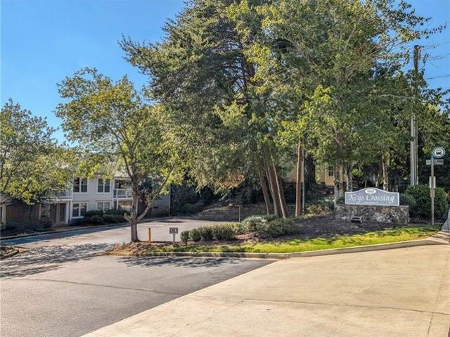 Condo for sale in Stone Creek at Brookhaven Apartments, Brookhaven