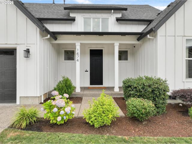 House for sale in Oregonia