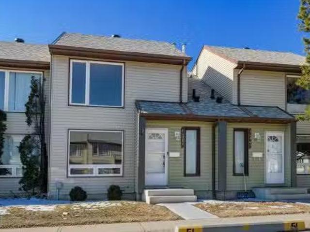 Condo for sale in Wedgewood, Alberta
