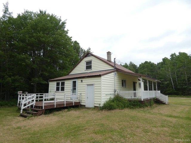 House for sale in Bruce Crossing, Michigan
