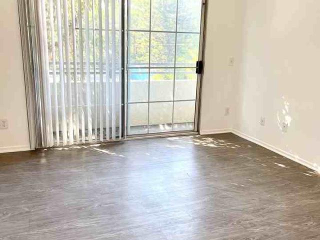 Apartment for rent in Greater Valley Glen Neighborhood Council District, Canoga Park
