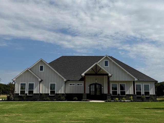 House for sale in Terrell, Texas