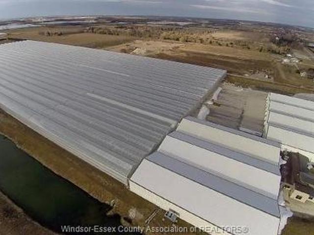 Commercial for sale in Kingsville, Ontario