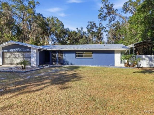 House for sale in Crystal River, Florida