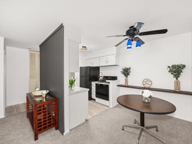 Condo for sale in Hoffman Estates