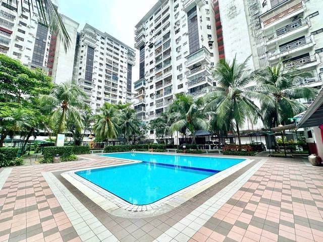 Condominium for sale in Country Heights Damansara, Kuala Lumpur