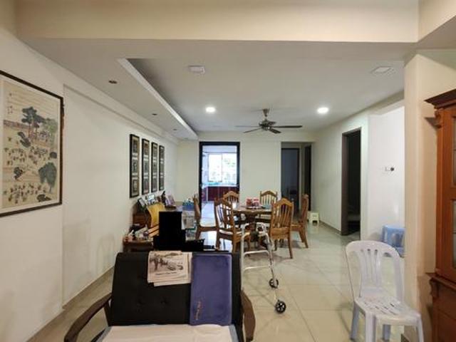 Apartment for sale in Petaling, Damansara Damai
