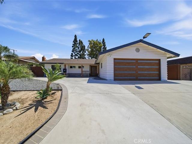 House for sale in Tustin, California