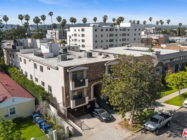 House for sale in Van Nuys Neighborhood Council District, Canoga Park
