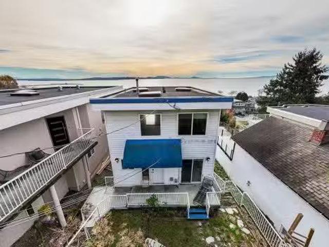 House for sale in White Rock, British Columbia