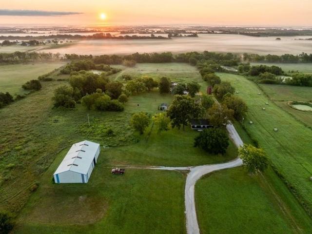 House for sale in Bates, Missouri