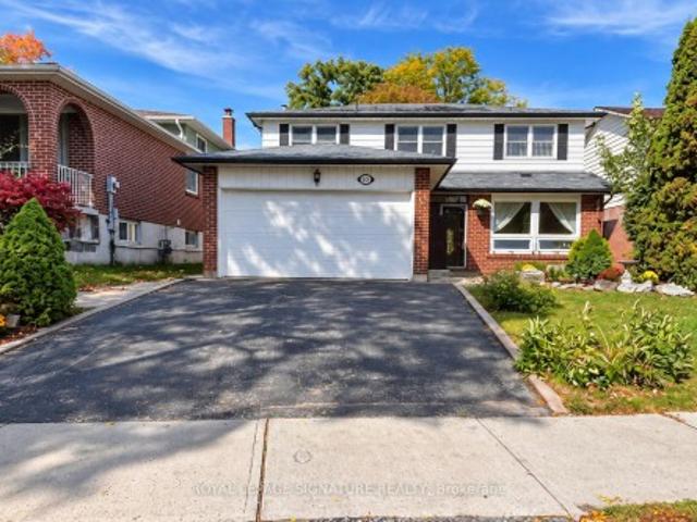 House for sale in Pickering, Golden Horseshoe