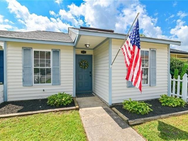 Townhouse for sale in Virginia