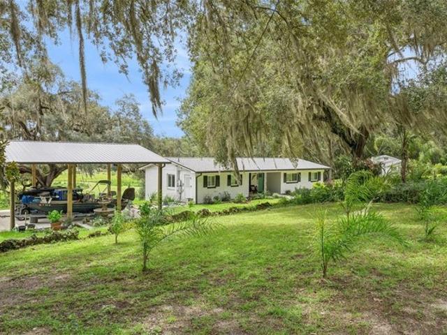 House for sale in Fruitland Park, Florida