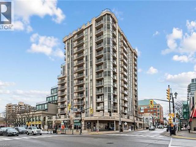 Condo for sale in Burlington, Ontario