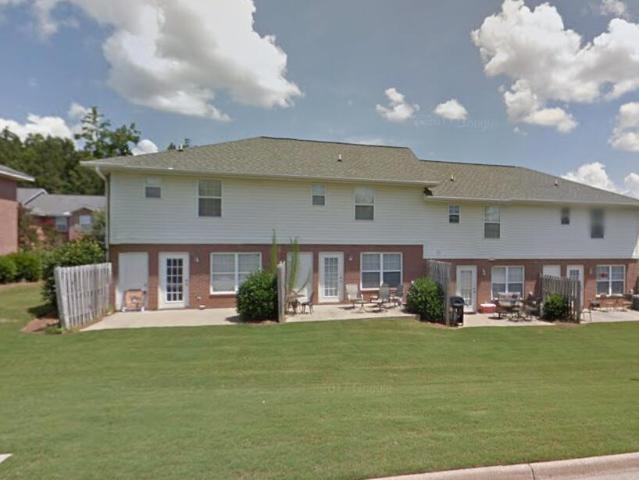 Townhouse for sale in Auburn, Alabama