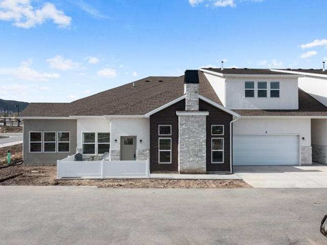 Townhouse for sale in Saratoga Springs, Utah