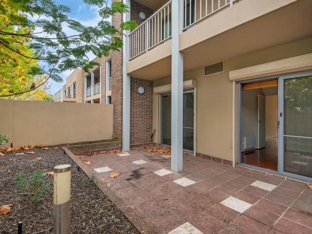Apartment for rent in Mont Albert
