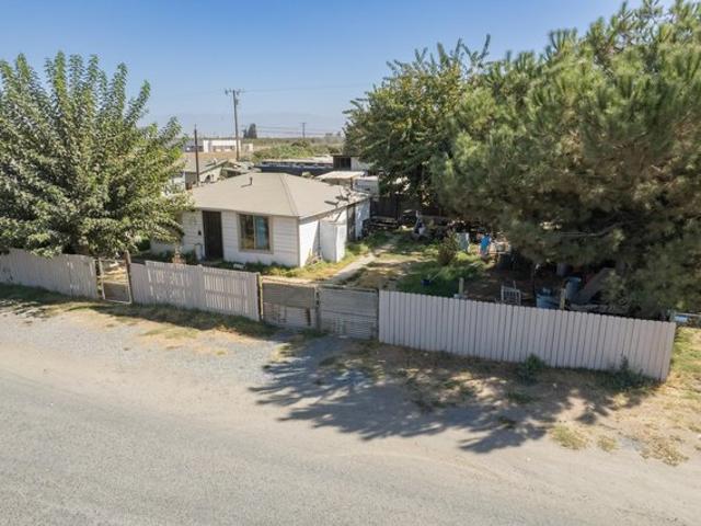 House for sale in Porterville, Tulare County