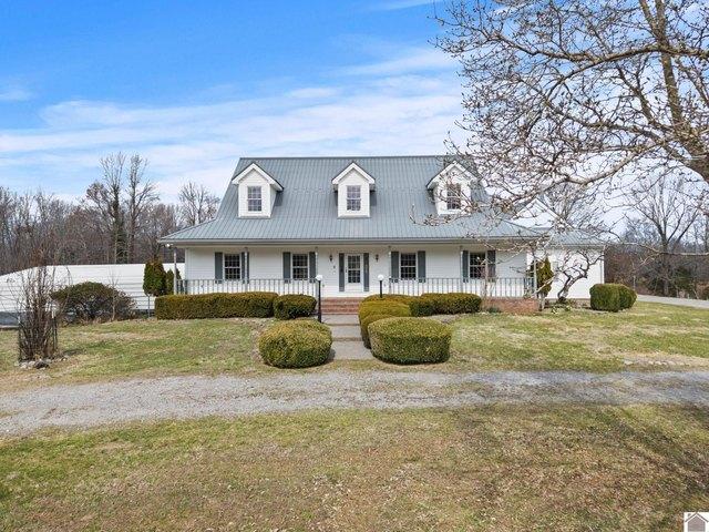 House for sale in Kuttawa, Kentucky