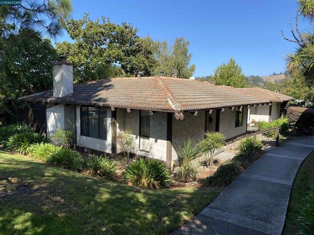 Condo for sale in Moraga, California