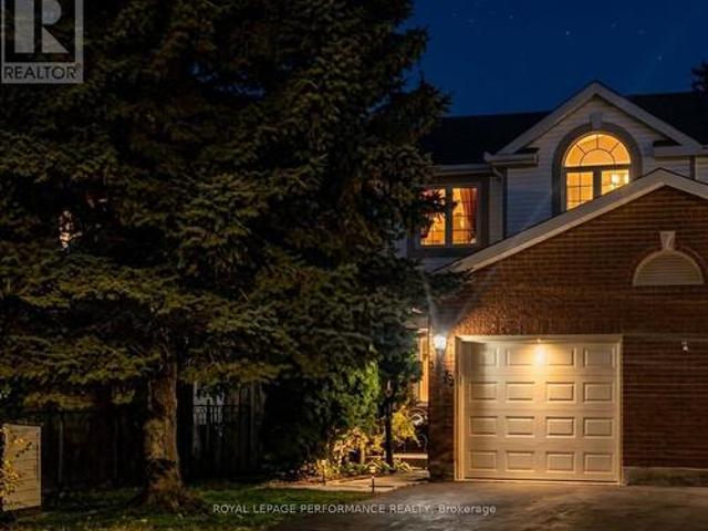 House for sale in Fallingbrook, Ottawa