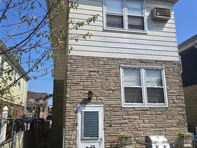 House for sale in Arverne, New York