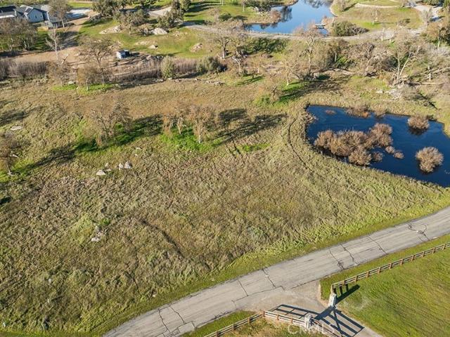 Land for sale in Prather, California