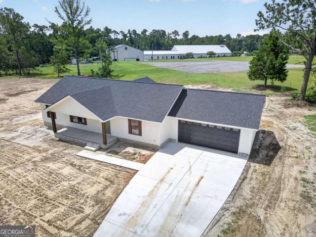 House for sale in Douglas, Coffee County