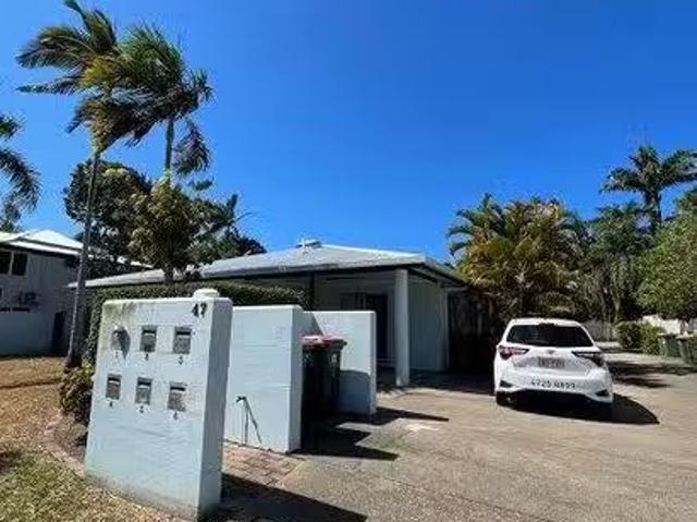 Apartment for rent in Hermit Park