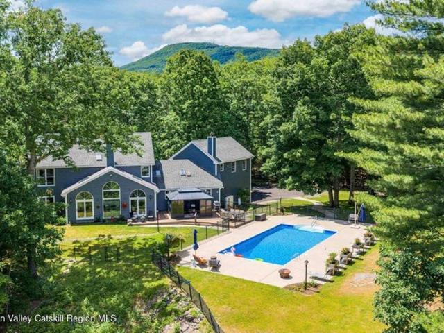 House for sale in Hurley, New York