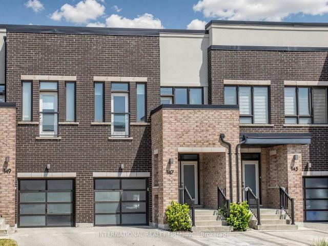Townhouse for sale in Woburn, Ontario
