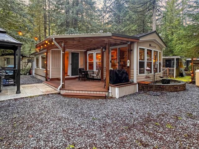 House for sale in Deming, Washington