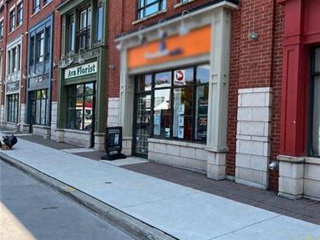 Commercial for rent in Mississauga, Ontario