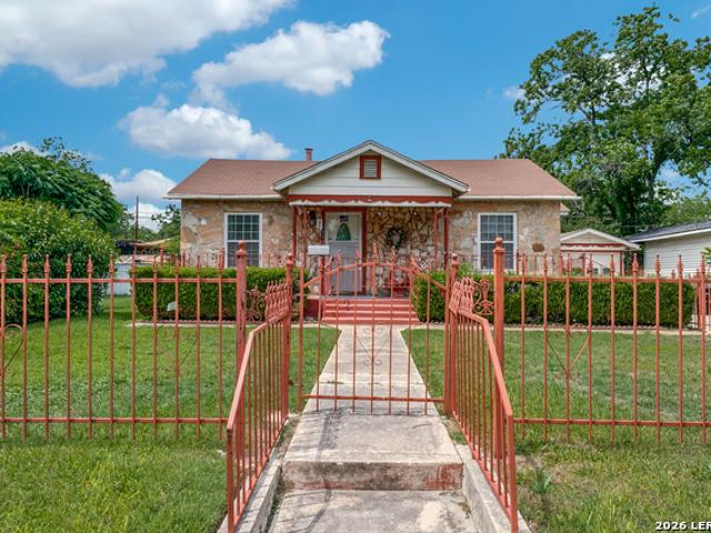 House for sale in Leesville, Texas