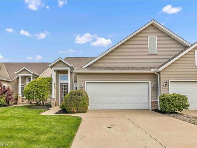 Townhouse for sale in Lagrange, Ohio