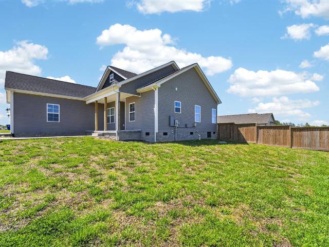House for sale in Oakland, Kentucky
